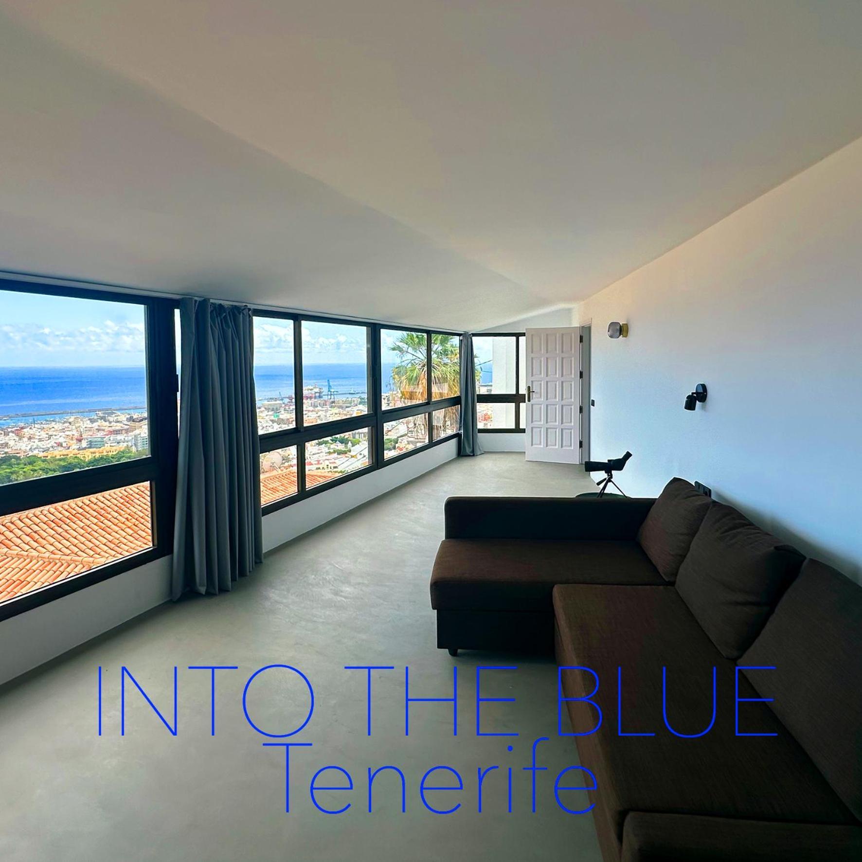 Into The Blue *